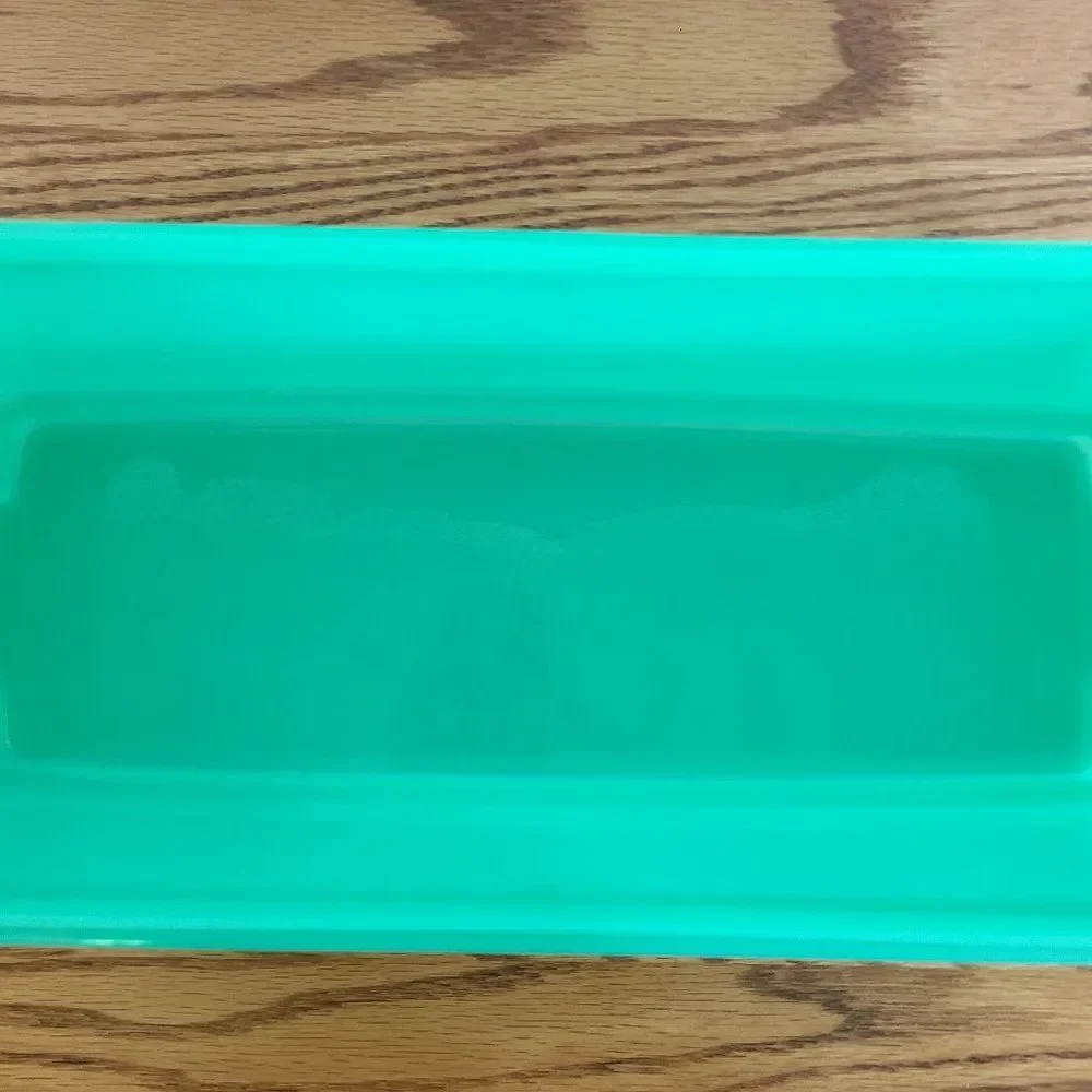 Tupperware Vintage Celery Vegetable Keeper Crisper Item 782-2 Jadeite Green